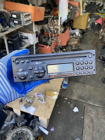 daf 2001: Автомагнитола Blaupunkt Sevilla RD 126 - Оригинальная модель — 1