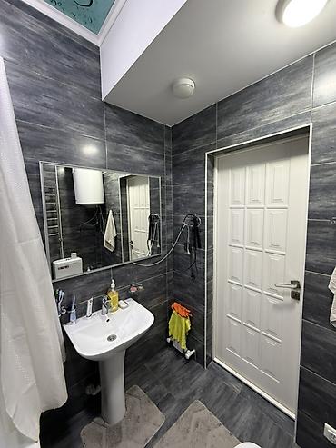 Продажа комнат: 52 м², С мебелью частично — 13