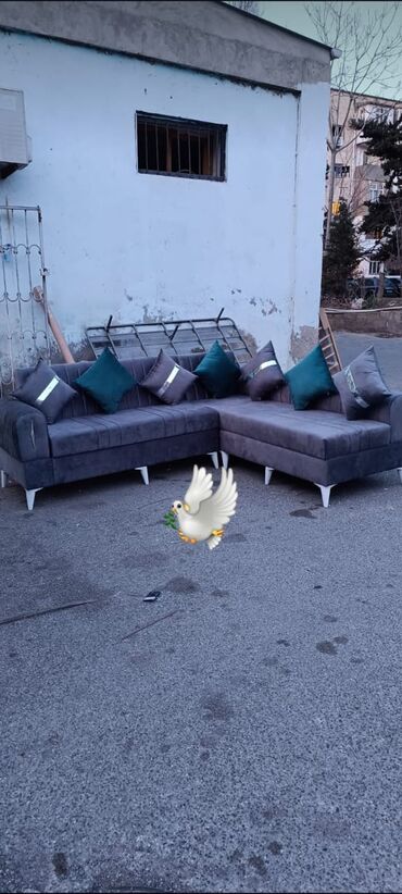 Dolablar: Künc divan, Yeni