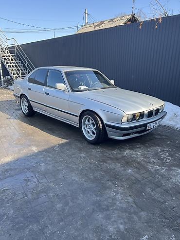 BMW: BMW 5 series: 1992 г., 2.5 л, Механика, Бензин, Седан — 11