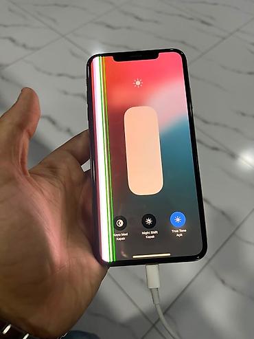 Apple iPhone: IPhone Xs Max, 64 GB, Face ID — 2