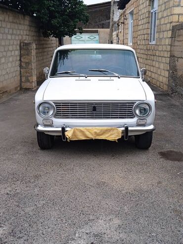 VAZ (LADA): VAZ (LADA) 2101: 1.3 l | 1979 il 466486 km Sedan