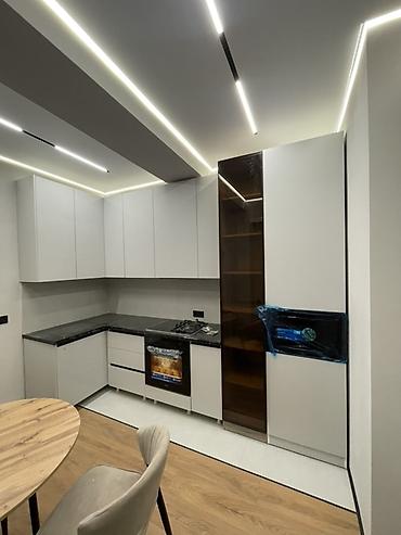 Кухонные гарнитуры: Кухонный гарнитур, Новый, цвет - Белый, МДФ, Самовывоз, Бесплатная доставка, Платная доставка — 1