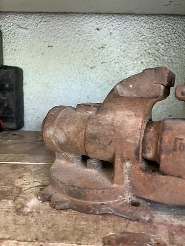 acar desti satisi: Ev boşaldılır deyə qiymət yazmamışıq real alıcı yazsın yığsın — 1