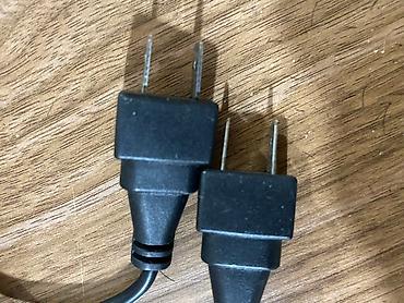 Elektronika: Avtomobil üçün LED far lampaları dəsti Məhsul tərkibi: - 2 ədəd LED — 3