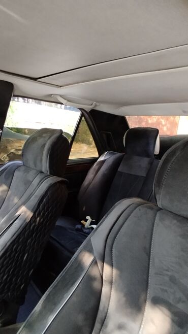 Mercedes-Benz: Mercedes-Benz W124: 1990 г., 2.3 л, Механика, Бензин, Седан — 17