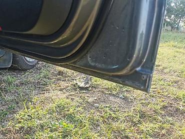 mk 2010: DESNA PREDNJA VRATA ZA VOLKSWAGEN PASSAT B6 | Prednja Desna Vrata — 1