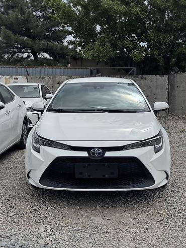 Унаа сатуу: Toyota Levin: 2021 г., 1.8 л, Вариатор, Гибрид, Седан — 2