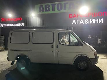 sprinter 2 2: Ford Transit: 1992 г., 2 л, Дизель, Фургон — 4