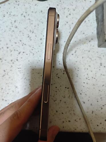 luxury touch s718: Məhsul: Smartfon (qızılı/şampan rəng tonunda, düz kənarlı metal — 2