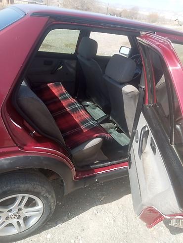 Volkswagen: Volkswagen Jetta: 1990 г., 1.8 л, Ручные, Бензин, Седан — 5