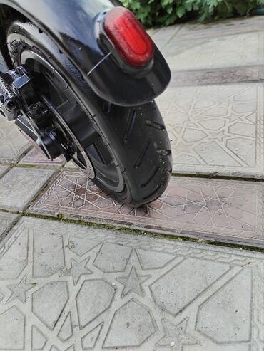 Elektrikli samokatlar: Elektrik skuter – ST-350 - Qatlanan dizayn: Asan daşınma və saxlanma — 7