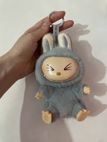 oyuncaq gitara: Labubu