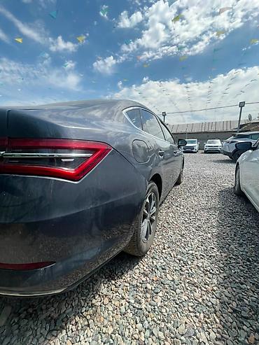 byd e1: BYD Qin: 2019 г., 1.5 л, Автомат, Бензин, Седан — 4