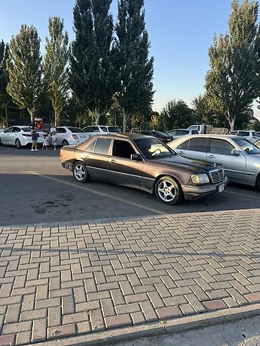 мотор на мопед: Mercedes-Benz W124: 1994 г., 2.2 л, Механика, Седан — 4