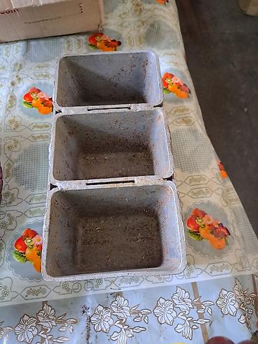 Другие товары для кухни: Продаю посуду разную. Тарелки по 80 сом пялушки по 40 сом термос — 2