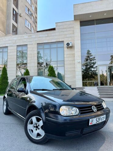 колор: Volkswagen Golf: 2002 г., 1.6 л, Автоматические, Бензин, Хэтчбэк