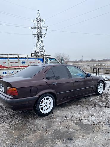 BMW: BMW 3 series: 1991 г., 1.8 л, Механика, Седан — 9