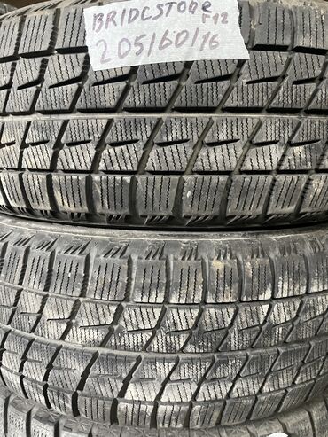 Шины: Шины 205 / 60 / R 16, Зима, Б/у, Пара, Легковые, Япония, Bridgestone