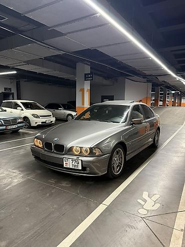 шестерка: BMW 530: 2002 г., 3 л, Механика, Бензин, Седан — 1