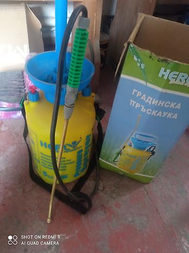 245 70 r16: С вешалка 500 сом .полик 500 с садовый опрыскиватель 500с шланга 500 — 4