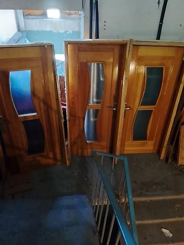 qapi taxda: Taxta otaq qapıları – şüşə əlavəli model - Material: təbii ağac — 2