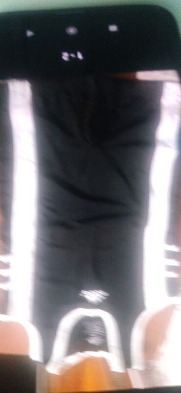 Спортивная форма: Кимоно 130 размем шлем кожанный, для поднягивание труба — 9