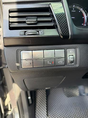 Ssangyong: Ssangyong Rexton Khan: 2020 г., 2.2 л, Автомат, Дизель, Пикап — 9