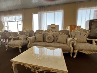 Qonaq otağı dəstləri: Yeni, Kreslolar, Divan, Dolab, Azərbaycan -da lalafo.az — 17 Qonaq otağı dəstləri: Yeni, Kreslolar, Divan, Dolab, Azərbaycan — 17