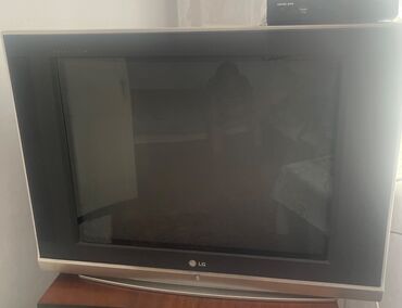 ТВ и видео: Продаю телевизор LG в рабочем состоянии