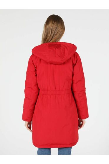 турецкий куртка: Женская куртка ColinS, XS (EU 34), цвет - Красный