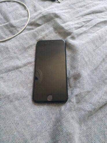 iphone 12 купить в баку: IPhone 7