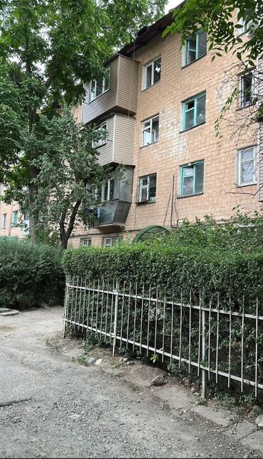 1 комнатная квартира без мебели: 1 комната, 32 м², Хрущевка, 1 этаж, Косметический ремонт