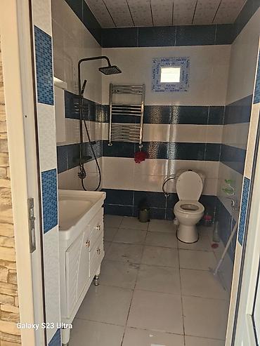 lenkeranda satisda olan evler: Salam Masazırda Araz marketin arxasında tam temirli kupcalı heyet evı — 1