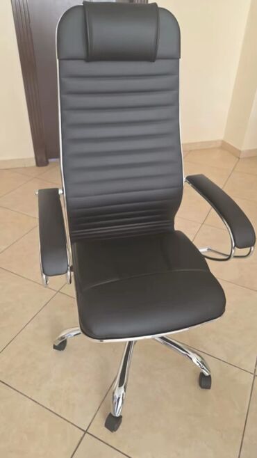 Sifarişlə ofis dəst mebeli: Mebel istehsalı və quraşdırma xidməti - Ofis masaları: İki rəngli — 16