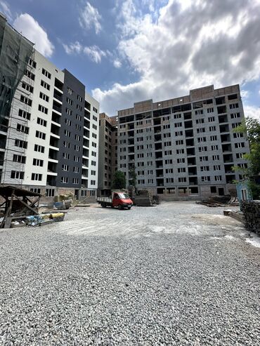 квартира 2 комната ош: 2 комнаты, 78 м², Элитка, 2 этаж, ПСО (под самоотделку)
