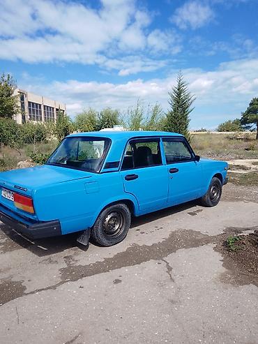 ceska disk: Lada 2105 sedan – mavi rəngdə, 4 qapılı klassik kuzov. Texniki və — 5