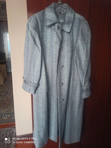 формы чашек бюстгальтера: Пальто, 4XL