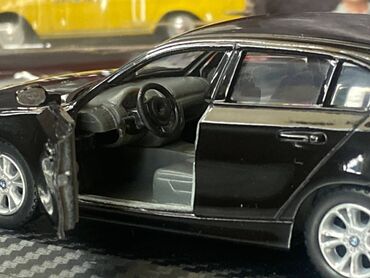 Avtomobil modelləri: BMW, 2004 il, 1:35, Dəmir, Ödənişli çatdırılma — 6