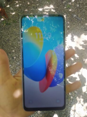 sim kart saat: Tecno Spark, 128 GB, rəng - Boz, Qırıq, Barmaq izi, İki sim kartlı