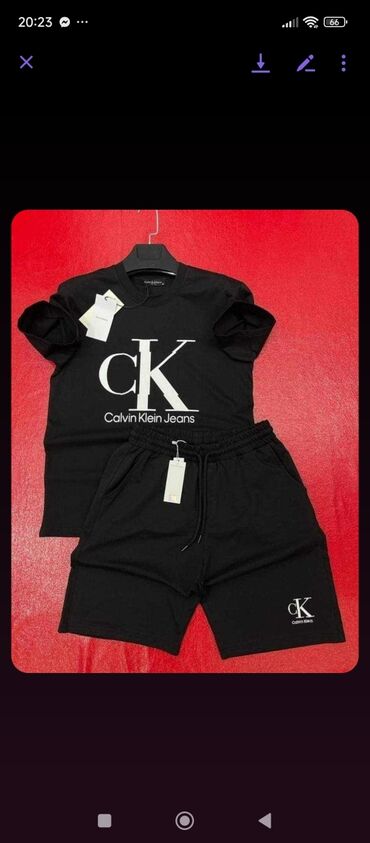 Trenerke: Muski sportski komplet.

Velicine s-xxl. Cena 2800 din — 5