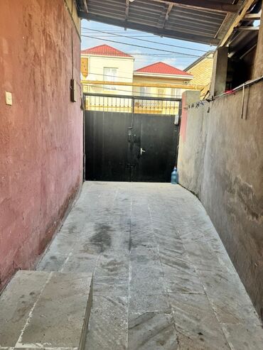 Həyət evləri və villaların satışı: 3 otaqlı, 100 kv. m, Kredit yoxdur, Orta təmir — 1