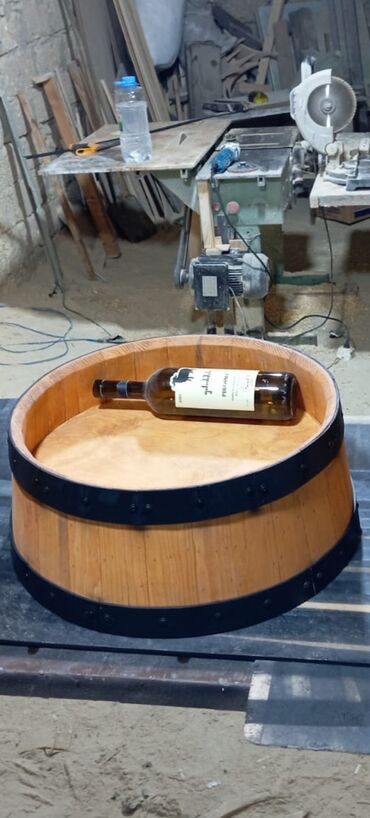 Mebellərin yığılması: Dekorativ yumru dolab-çəllək, sifarişlə hazırlanması. Restoran bar — 25