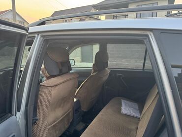 Toyota: Toyota RAV4: 2003 г., 2 л, Автомат, Бензин, Кроссовер — 2