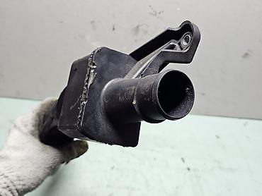 Трубки, патрубки, шланги: Патрубок Renault 2005 г., Б/у, Оригинал, Германия — 10