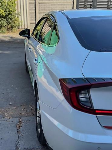 Продажа авто: Hyundai Sonata: 2022 г., 2 л, Автомат, Газ, Седан — 8