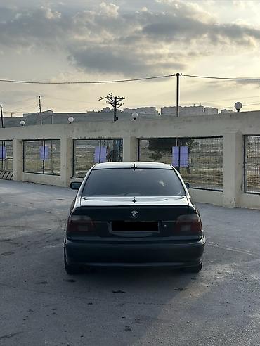 kardanlar: BMW 5 Series E39 sedan Yngul xercleri var xoddanib surulur dizel — 3