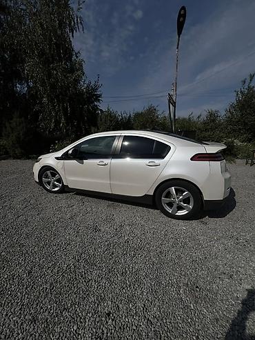 клей для фар: Chevrolet Volt: 2012 г., 1.2 л, Автомат, Гибрид, Хэтчбэк — 5
