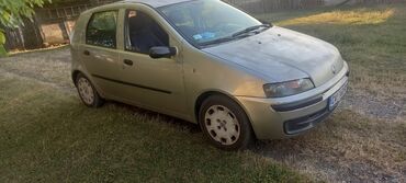 navlaka za volan na prosivanje: Fiat Punto: 1.9 l | 2002 г. 300 km. Hečbek