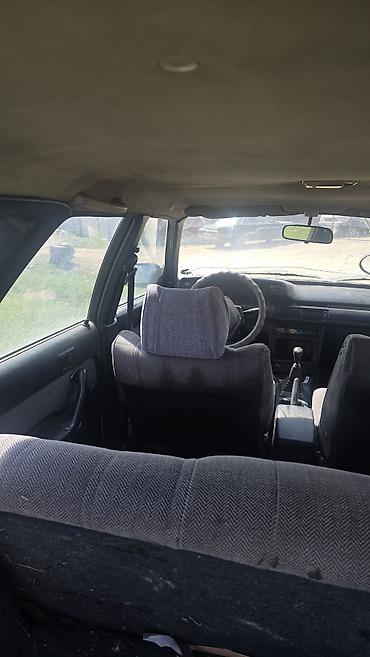 Унаа: Toyota Camry: 1988 г., 2 л, Кол менен иштөөчү, Дизель, Универсал — 8